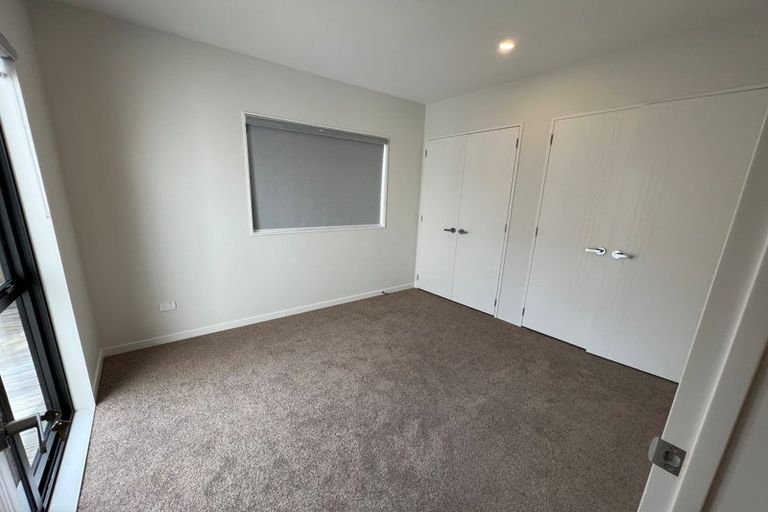 Photo of property in 9 Ti Kouka Place, Te Atatu Peninsula, Auckland, 0610