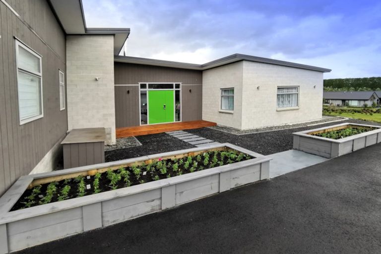 Photo of property in 21 Te Karaka Drive, Te Puna, Tauranga, 3174