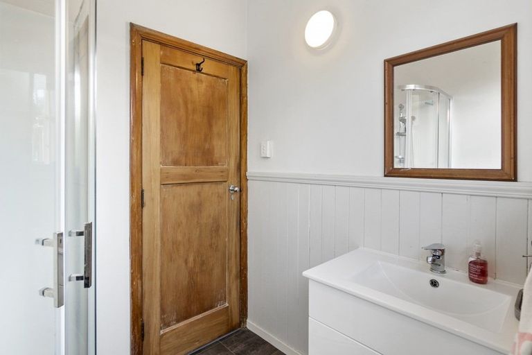 Photo of property in 25 Jellicoe Drive, Hamilton East, Hamilton, 3216