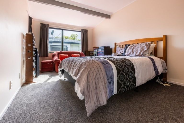 Photo of property in 5 Caulfield Place, Nawton, Hamilton, 3200