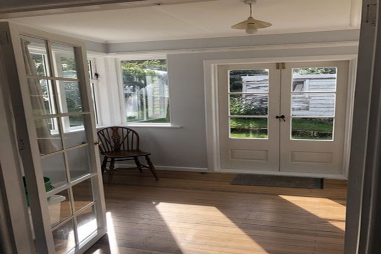 Photo of property in 4 Mclean Street, Oamaru North, Oamaru, 9400