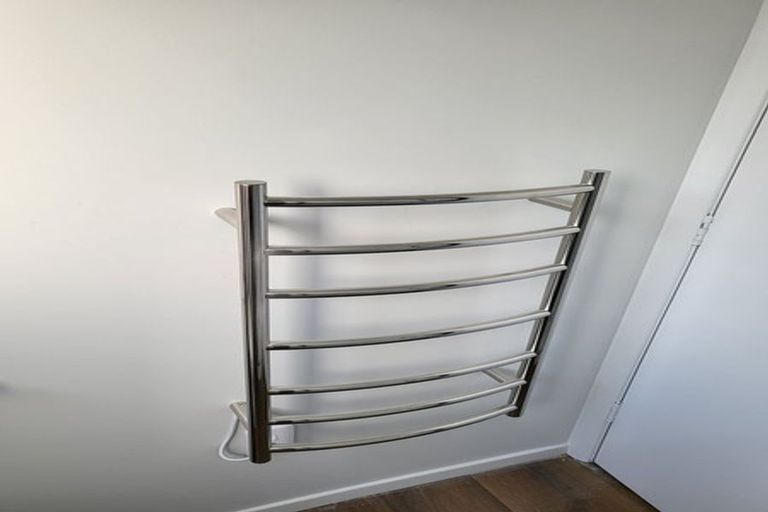 Photo of property in 4a Ngahina Street, Paraparaumu, 5032