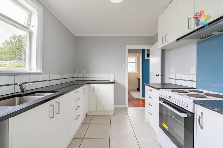 Photo of property in 40 Bell Street, Tawa, Wellington, 5028