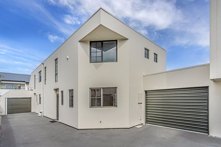 Photo of property in 3/464 Durham Street North, St Albans, Christchurch, 8014