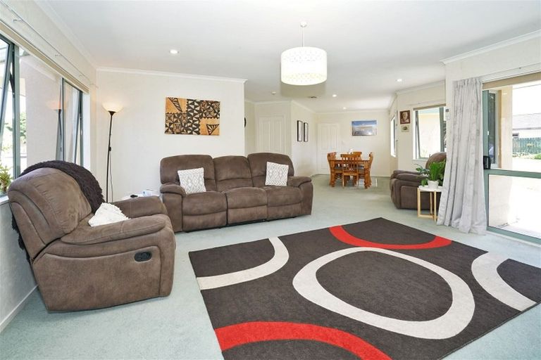 Photo of property in 48 Spinnaker Drive, Flagstaff, Hamilton, 3210