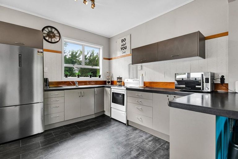 Photo of property in 33 Standish Street, Inglewood, 4330