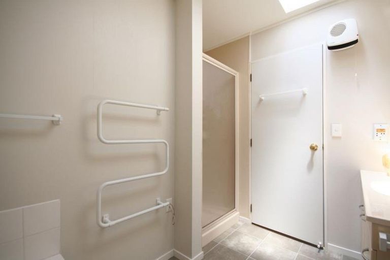 Photo of property in 12a Carnot Street, Glenholme, Rotorua, 3010