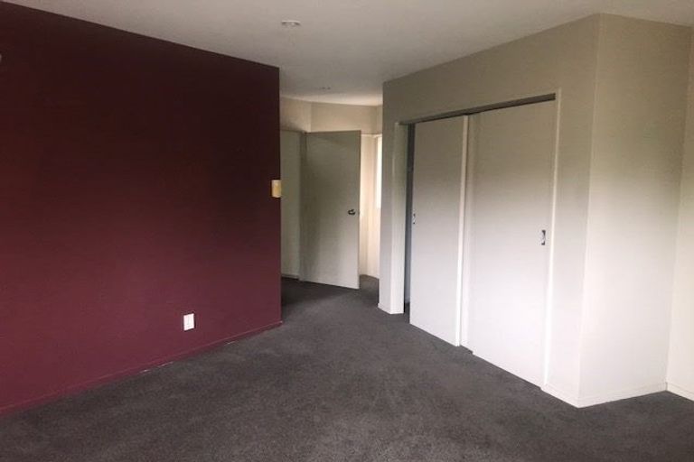 Photo of property in 2/15 Allen Street, Boulcott, Lower Hutt, 5011