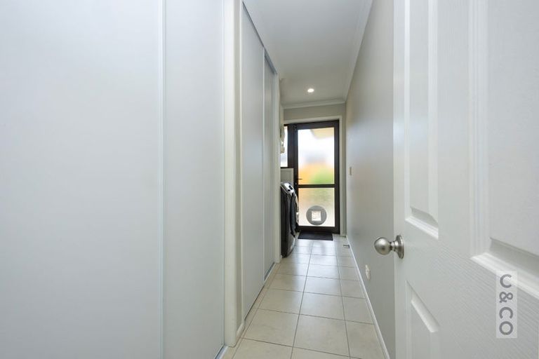 Photo of property in 2 Orchard Lane, Huapai, Kumeu, 0810