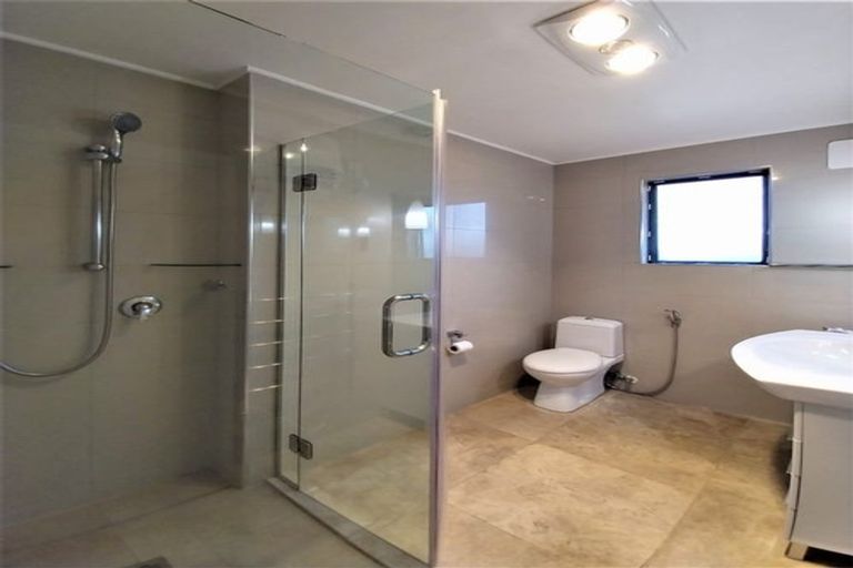 Photo of property in 21 Rogers Road, Manurewa, Auckland, 2102