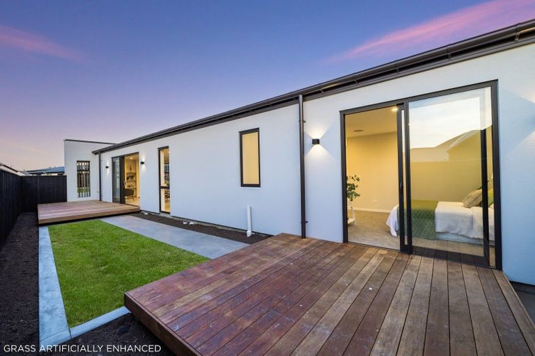 Photo of property in 6 Gingko Lane, Marshland, Christchurch, 8051