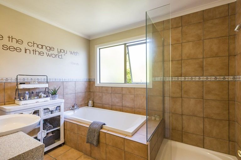 Photo of property in 168 Te Awe Awe Street, Hokowhitu, Palmerston North, 4410