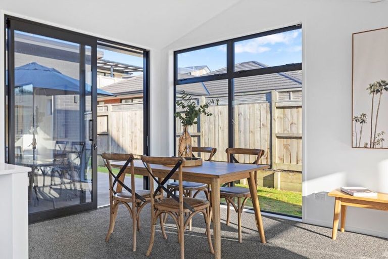 Photo of property in 140 Adler Drive, Ohauiti, Tauranga, 3112