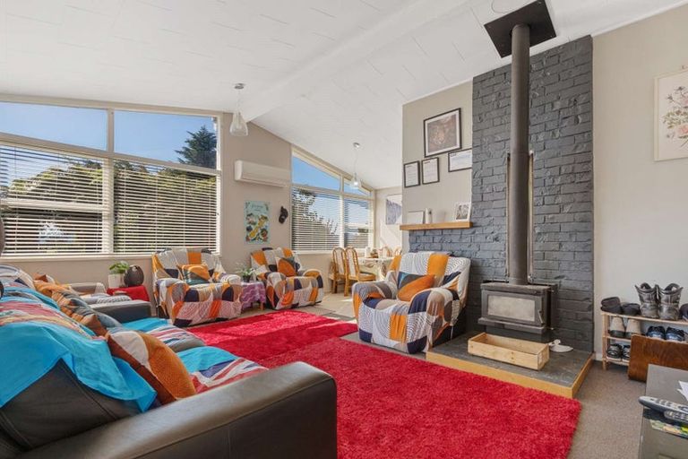 Photo of property in 15 Gem Street, Pukehangi, Rotorua, 3015