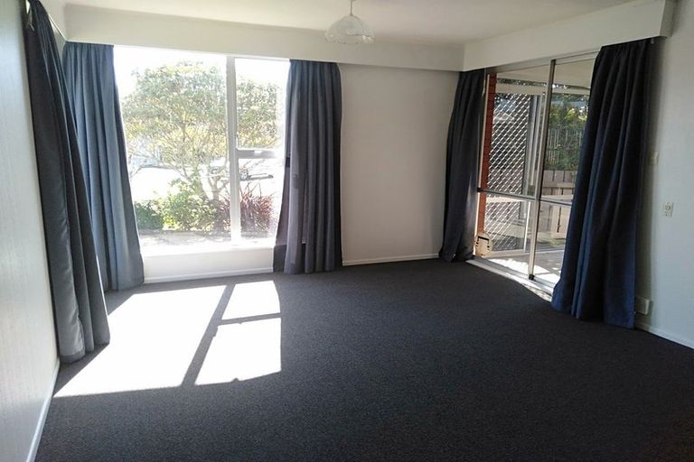 Photo of property in 5 Evelyn Place, Welbourn, New Plymouth, 4310