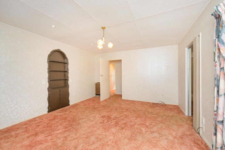 Photo of property in 3 Meadowbrook Drive, Cloverlea, Palmerston North, 4412