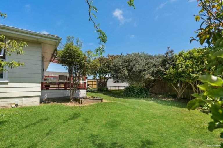 Photo of property in 60 Steven Street, Mangere East, Auckland, 2024