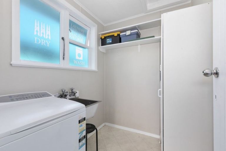 Photo of property in 37 Mary Crescent, Elderslea, Upper Hutt, 5018