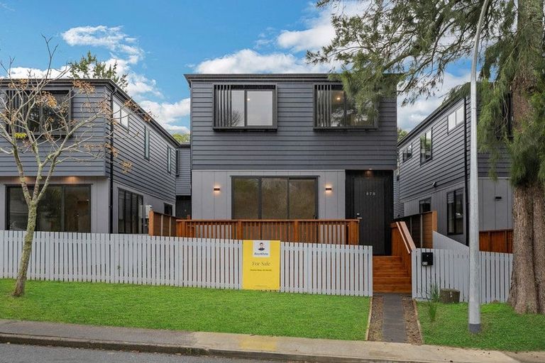 Photo of property in 2 Kama Place, Sunnynook, Auckland, 0620