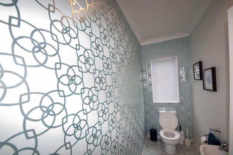 Photo of property in 10 Didsbury Grove, Churton Park, Wellington, 6037