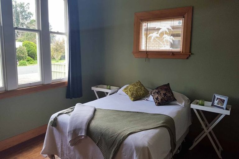 Photo of property in 4 Farmer Street, Te Aroha, 3320