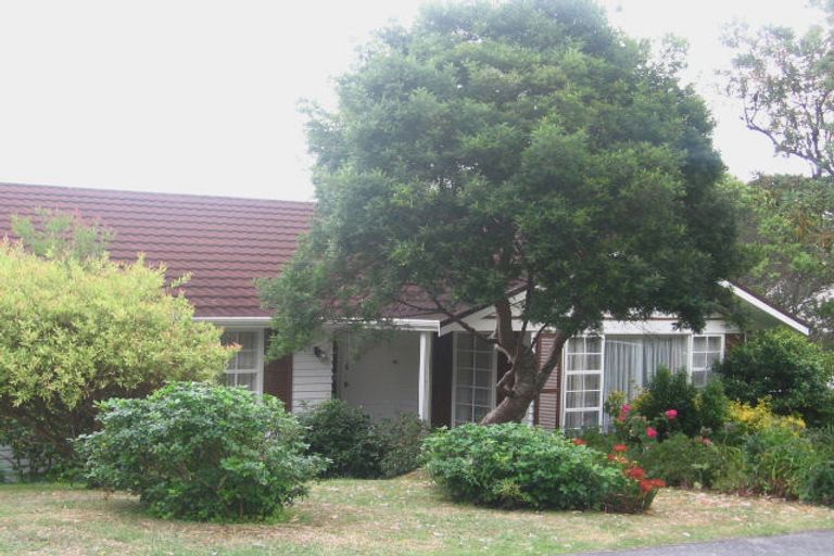 Photo of property in 4 Nadia Grove, Khandallah, Wellington, 6035