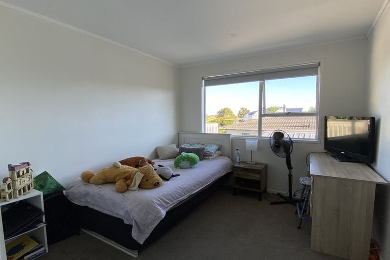 Photo of property in 69 Marendellas Drive, Bucklands Beach, Auckland, 2014