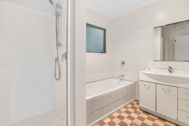 Photo of property in 74 Lonsdale Street, Belleknowes, Dunedin, 9011