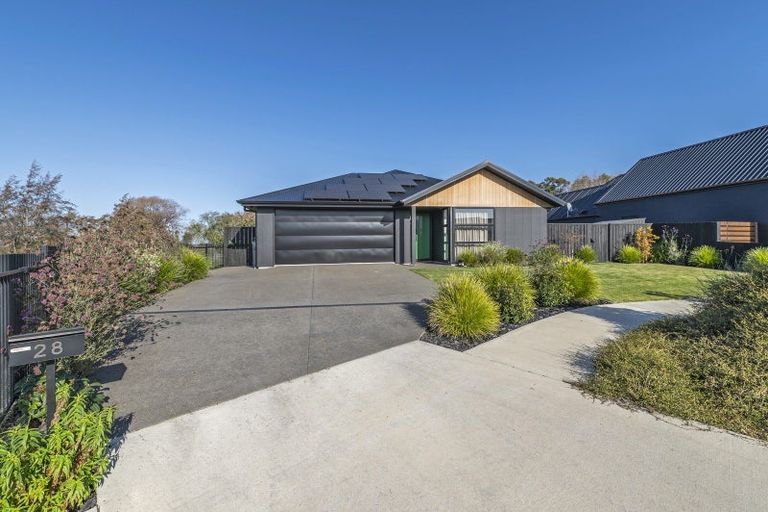 Photo of property in 28 Hollard Crescent, Lincoln, 7608