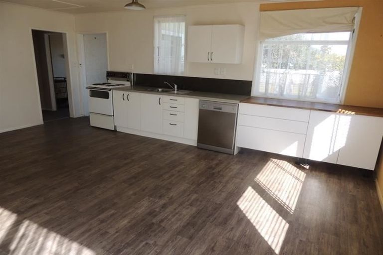 Photo of property in 13 Bright Crescent, Maraenui, Napier, 4110