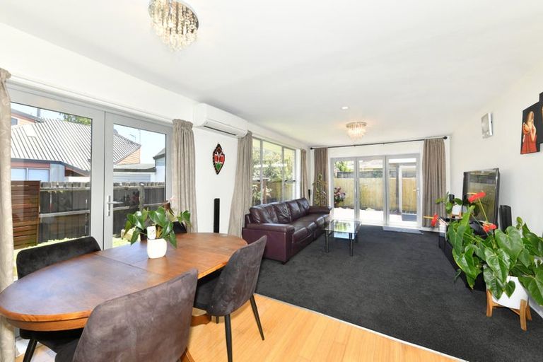 Photo of property in 2/35 Cavendish Road, Casebrook, Christchurch, 8051