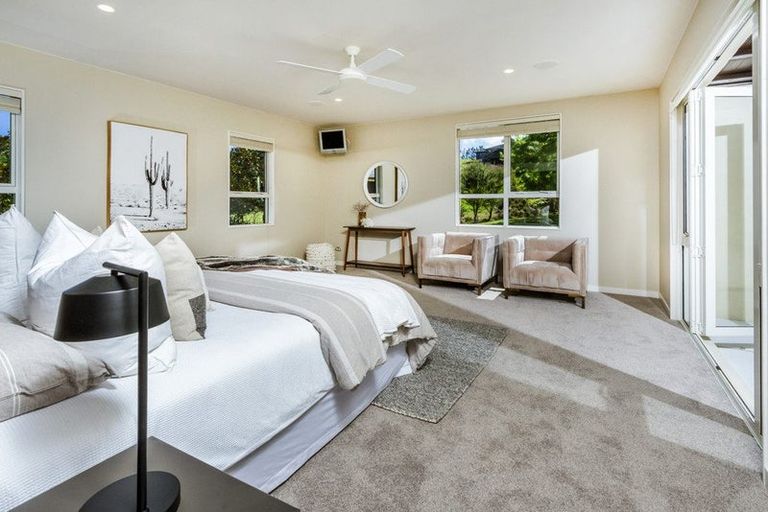 Photo of property in 52 Rautahi Terrace, Redvale, Albany, 0792