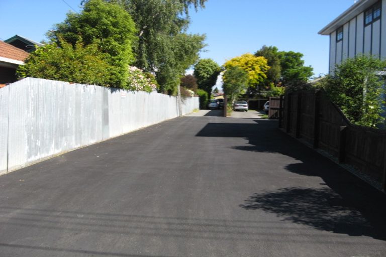 Photo of property in 2/36b New Brighton Road, Shirley, Christchurch, 8061