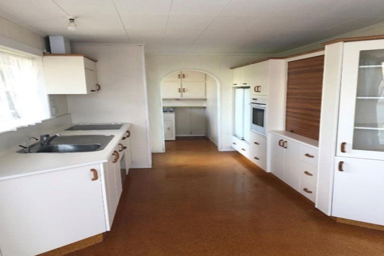 Photo of property in 10 Kowhai Street, Hamilton Lake, Hamilton, 3204