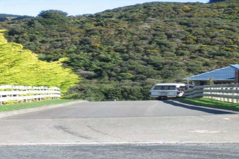 Photo of property in 75a Kirton Drive, Riverstone Terraces, Upper Hutt, 5018