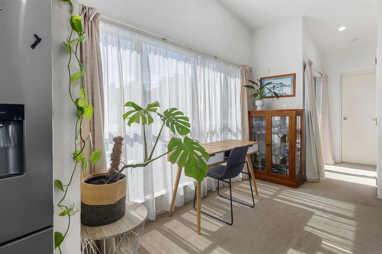 Photo of property in 42a Miro Street, Mount Maunganui, 3116