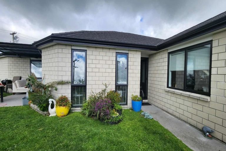 Photo of property in 2a Donovan Street, Te Puke, 3119