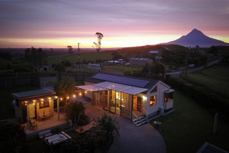 Photo of property in 191 Lincoln Road, Inglewood, 4389