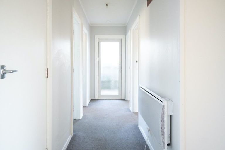 Photo of property in 11 Vicki Street, Sockburn, Christchurch, 8042