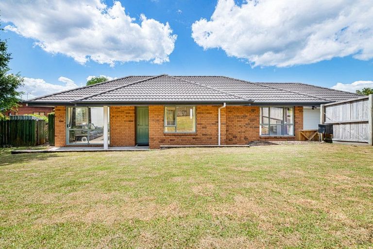 Photo of property in 30 Legacy Drive, Henderson, Auckland, 0612