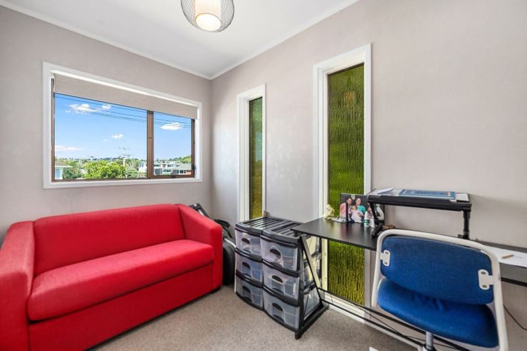 Photo of property in 6/773 Beach Road, Browns Bay, Auckland, 0630