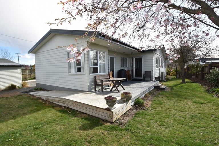 Photo of property in 60 Mackenzie Drive, Twizel, 7901