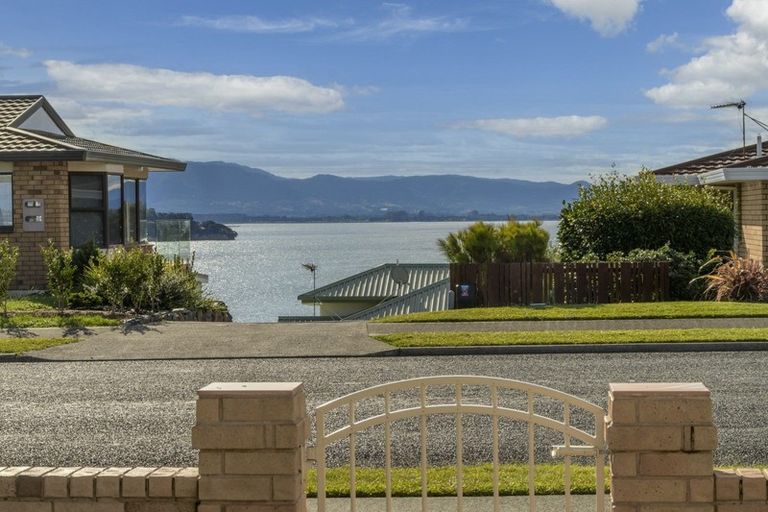 Photo of property in 53 Hamurana Road, Omokoroa, 3114