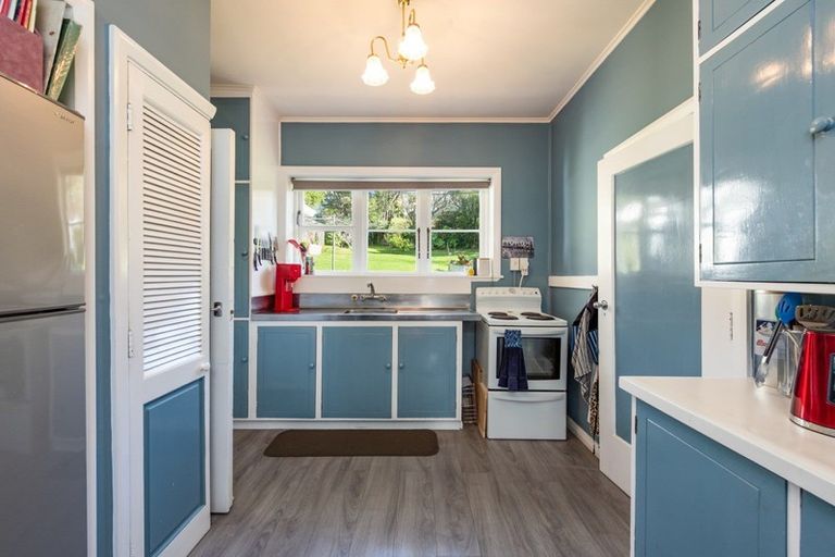 Photo of property in 30 Hindmarsh Street, Johnsonville, Wellington, 6037