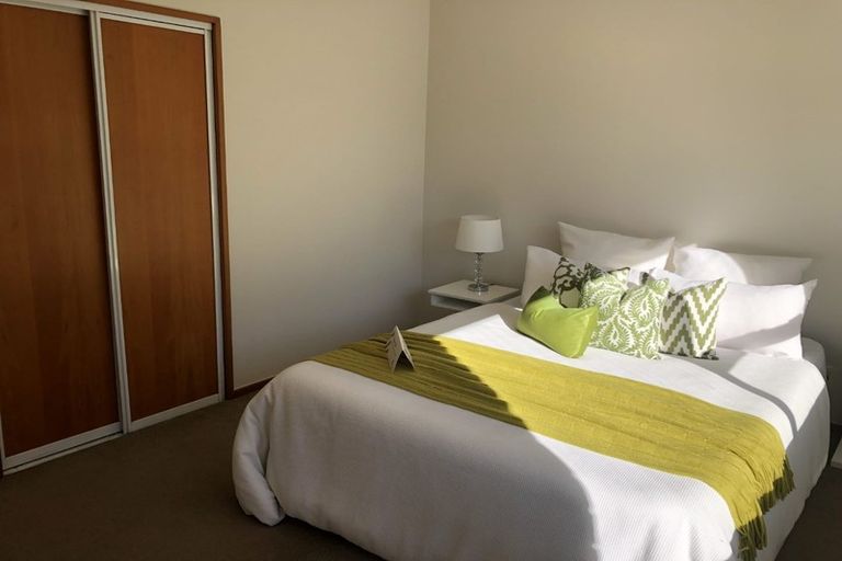 Photo of property in 2/46 Division Street, Riccarton, Christchurch, 8041