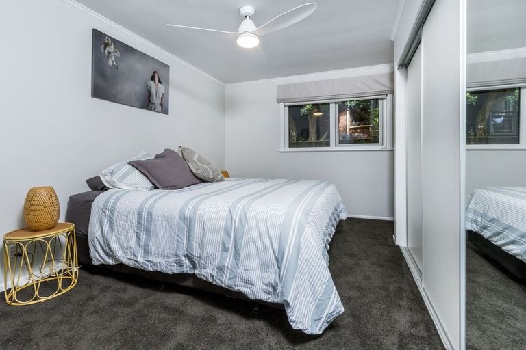Photo of property in 15 Moore Street, Hillcrest, Auckland, 0627