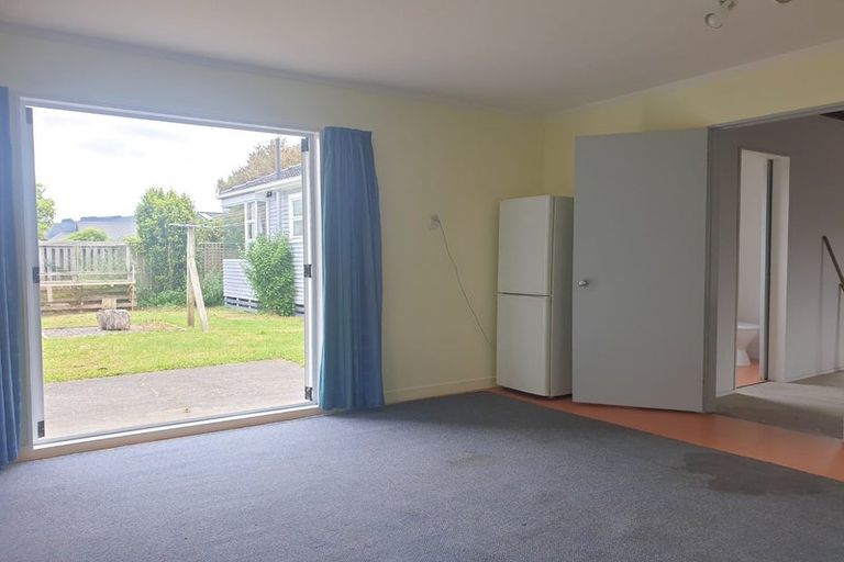 Photo of property in 16b Montgomery Street, Stokes Valley, Lower Hutt, 5019