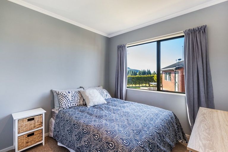 Photo of property in 11 Tui Crescent, Omori, Turangi, 3381