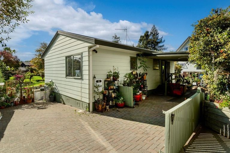Photo of property in 35b Sutherland Road, Brookfield, Tauranga, 3110