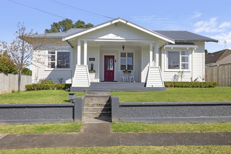 Photo of property in 4 Dartmoor Avenue, Westown, New Plymouth, 4310